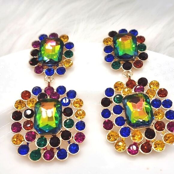 New ZARA cz Kaleidoscope Statement earrings - Picture 5 of 10